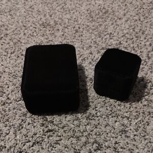 Black Velvet Necklace and Ring Box